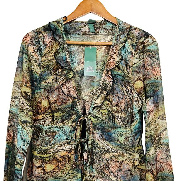 NEW! Wild Fable Semi Sheer Tie Front Blouse Top Casual Ruffle Crop - M - Picture 2 of 4